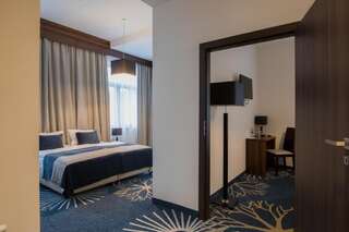 Курортные отели Kasor Resort & Spa Стрыкув Апартаменты с 2 спальнями-1